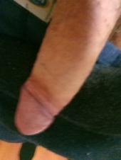  Caut fată femeie.sex dau la supt 0734083790
