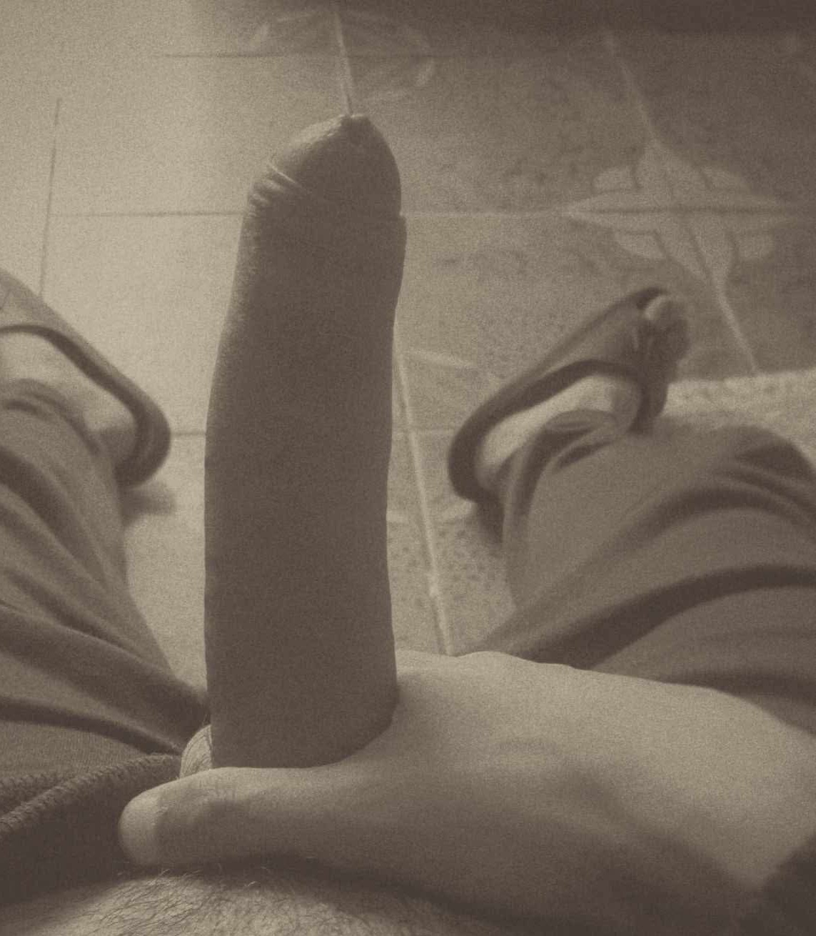 Bucuresti - Escorta Sexy - Salut escort activ pentru tine sa ne distram ofer cea ce tine de activ masaj sarut la domiciliu tau sau la hotel 
Disciplinat dotat (anunt real) ofer si video contr cost pe WhatsApp