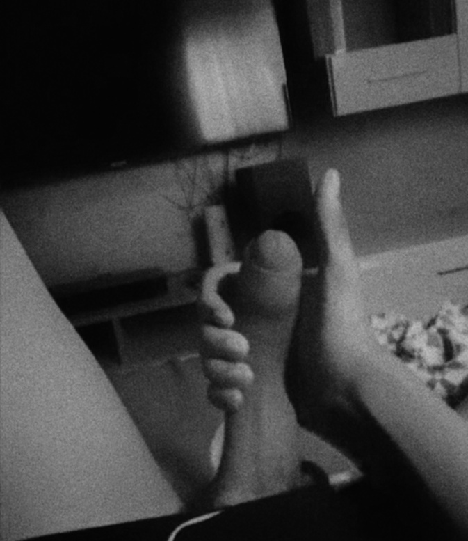 Bucuresti - Escorta Sexy - Escort activ dotat/ experimentat 
Ofer si masaj/ dominare
Folosesc Condom 
Ma deplasez la tine