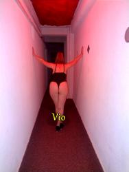 Escorte Sexy - Bucuresti - Escorta senzuala iti pot oferi companie, masaj de relaxare, intr-o ambianta placuta, clipe linistite Astept domni seriosi si manierati.  Detalii la telefon Nu ofer sex