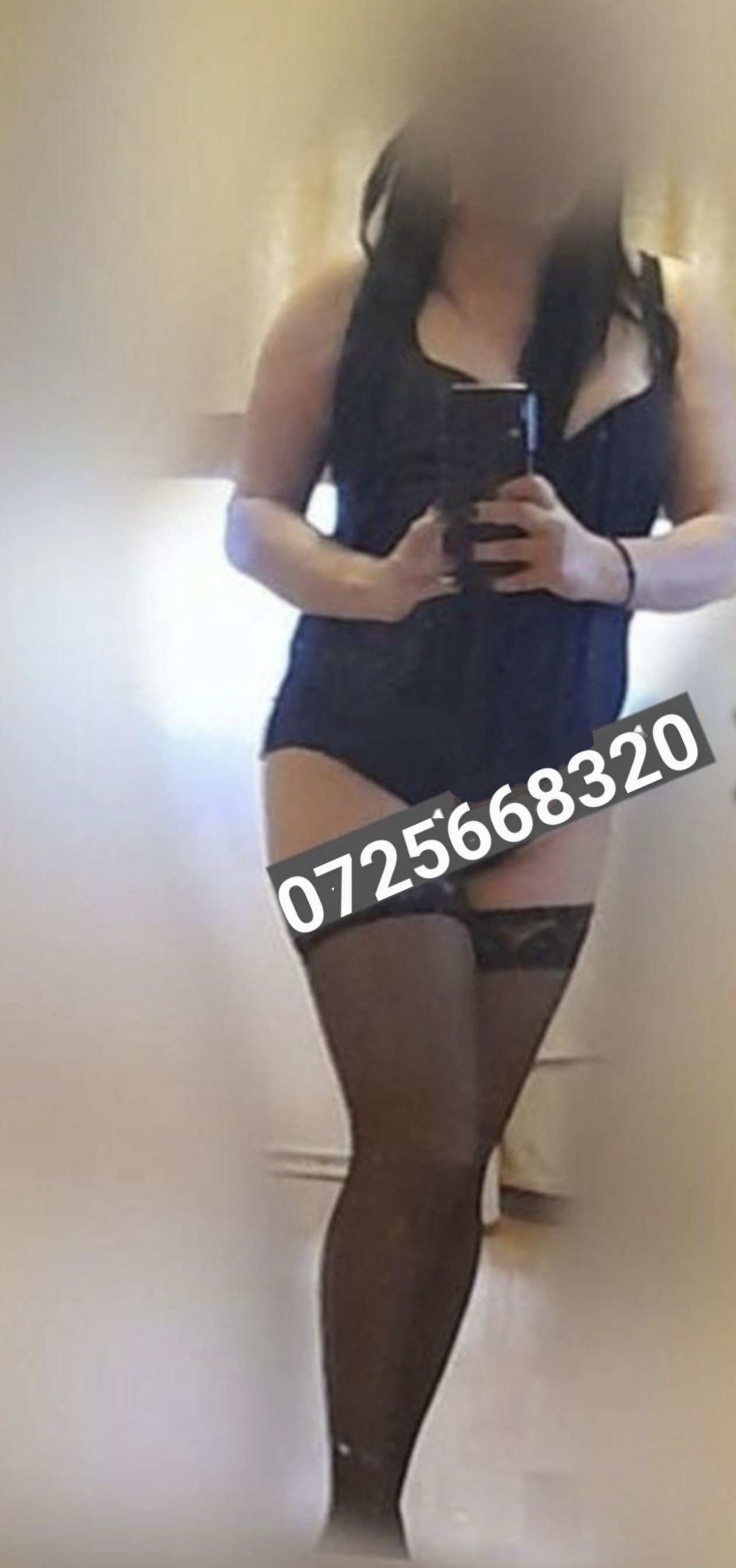 Escorta Sex - Escorta bruneta reala, draguta si cu bun simt ofer companie, masaj terapeutic si masaj corporal de intretinere.  Prosoape curate, igiena.  Pt.  detalii in plus suna-ma.  Detalii la telefon.  - Telefon: 0725668320 