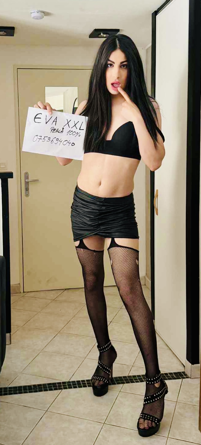 Bucuresti - Escorta Sexy - Eva XXL TRAVESTITA ACTIVA DOMINATOARE OFER SI SHOW