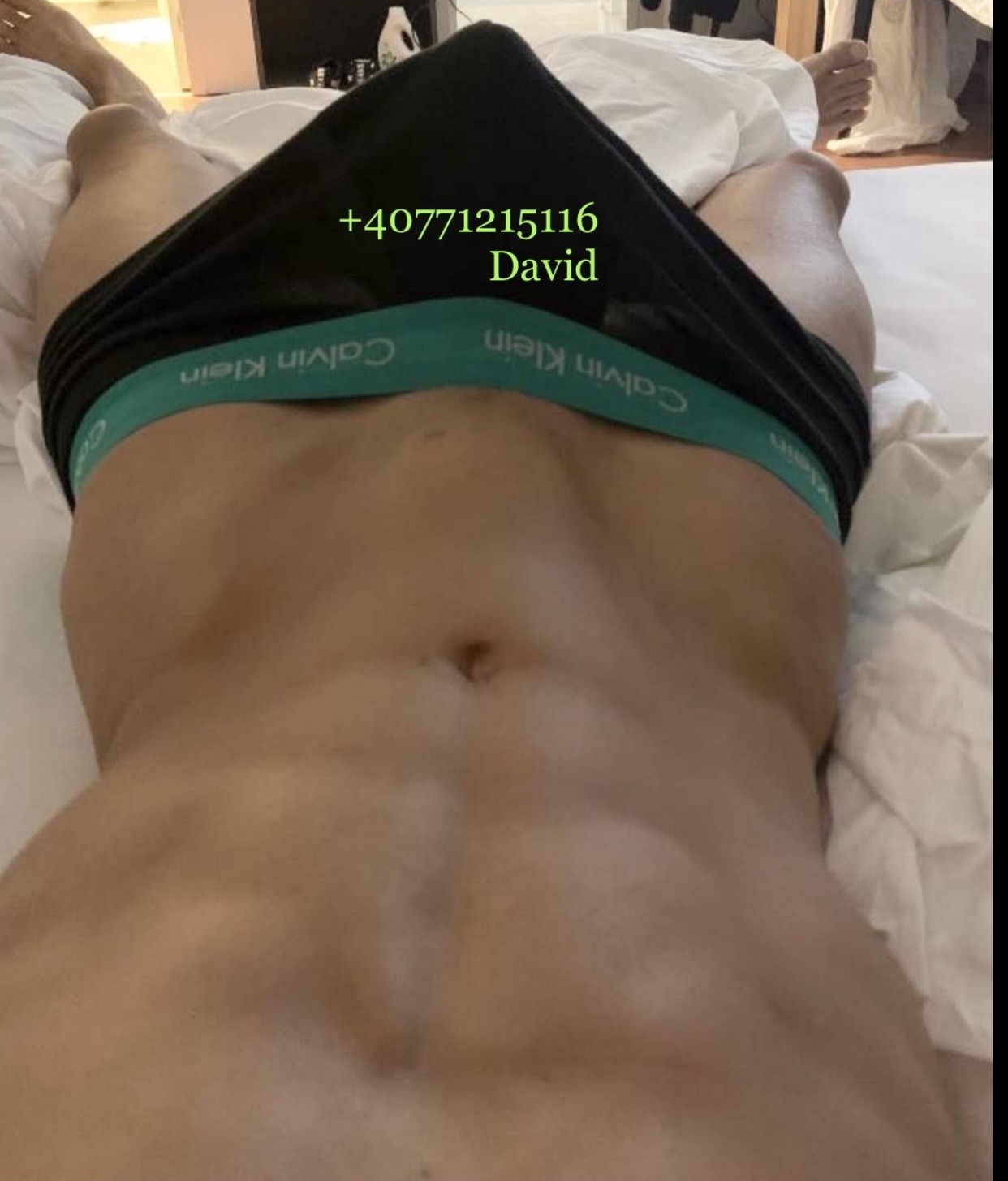 Escorta Sex - Salut, ma numesc David , 28 ani , activ cu locatie .  Va ofer masaj de relaxare erotic si multe alte fantezii, trebuie doar sa fi decis ce vrei! Nu raspund la numere private ! Nu trimit poze xxx! Cei ce au pofta de caterinca vor fi blocati! Mai multe detalii va astept la telefon sau whatsApp! Multumesc - Telefon: 0771215116 