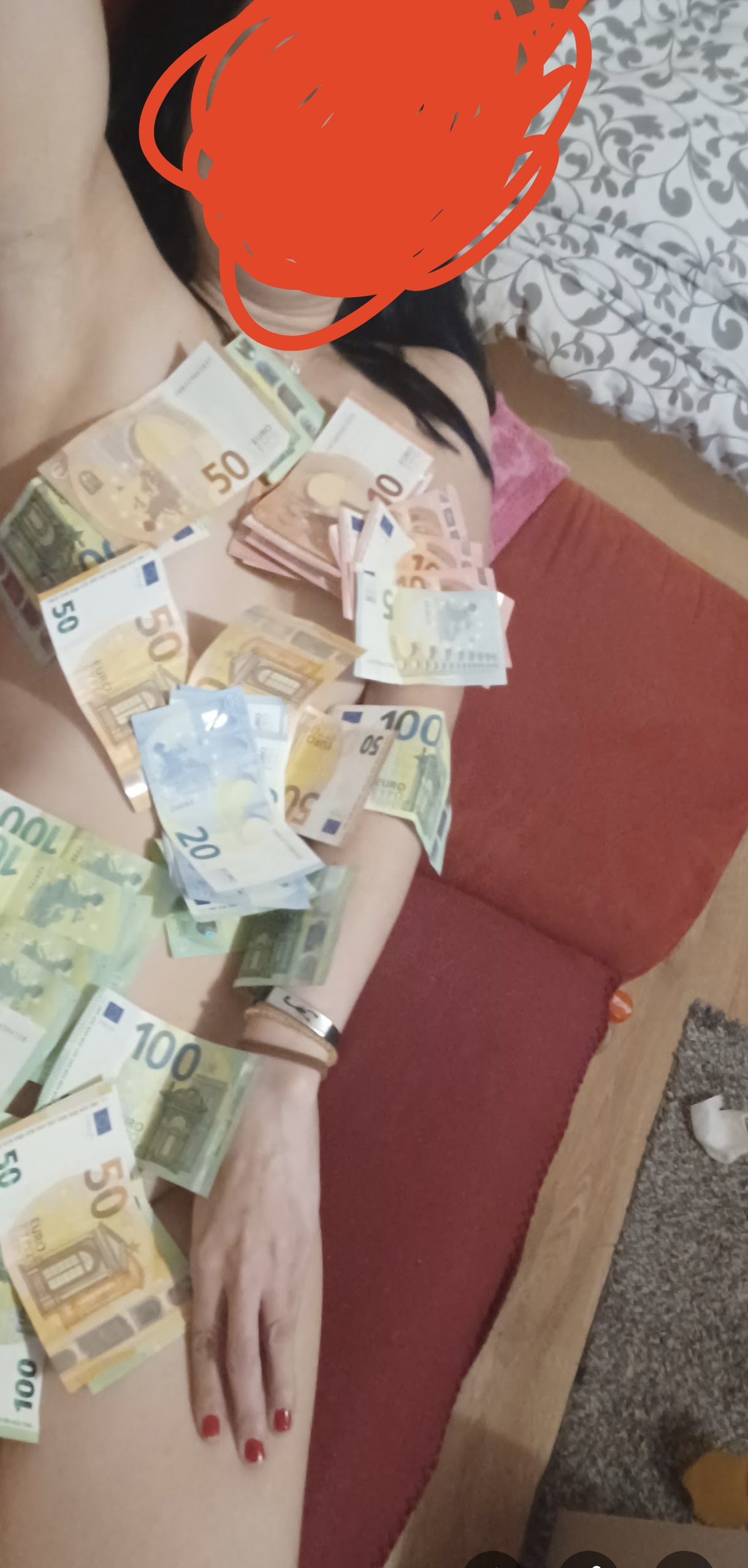 Escorta Sex - Top escort in town ofer seriozitate , discretie , respect , f curata pentru detalii si programari da mesaj pe whatsapp - Telefon: 0763562751 