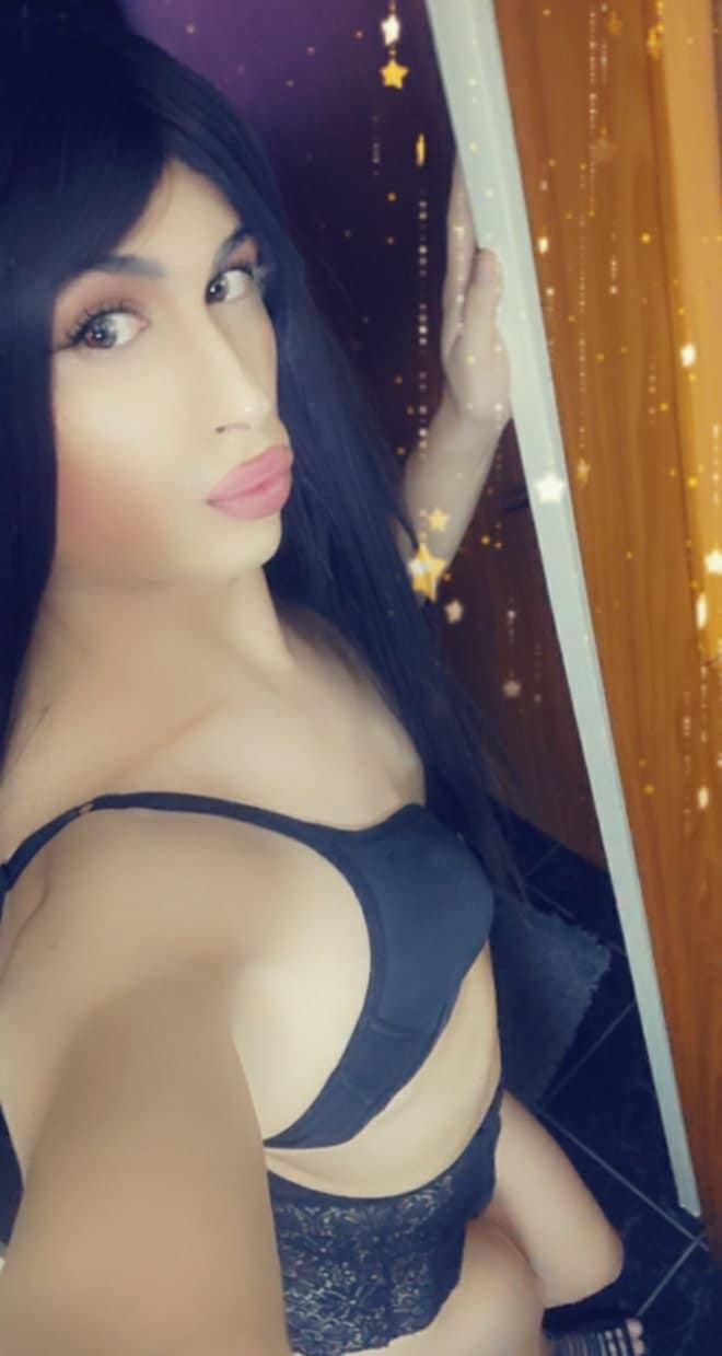 Bucuresti - Escorta Sexy - Eva travestita activa XXL bisexuala accept si cupluri ofer si ShoWeb