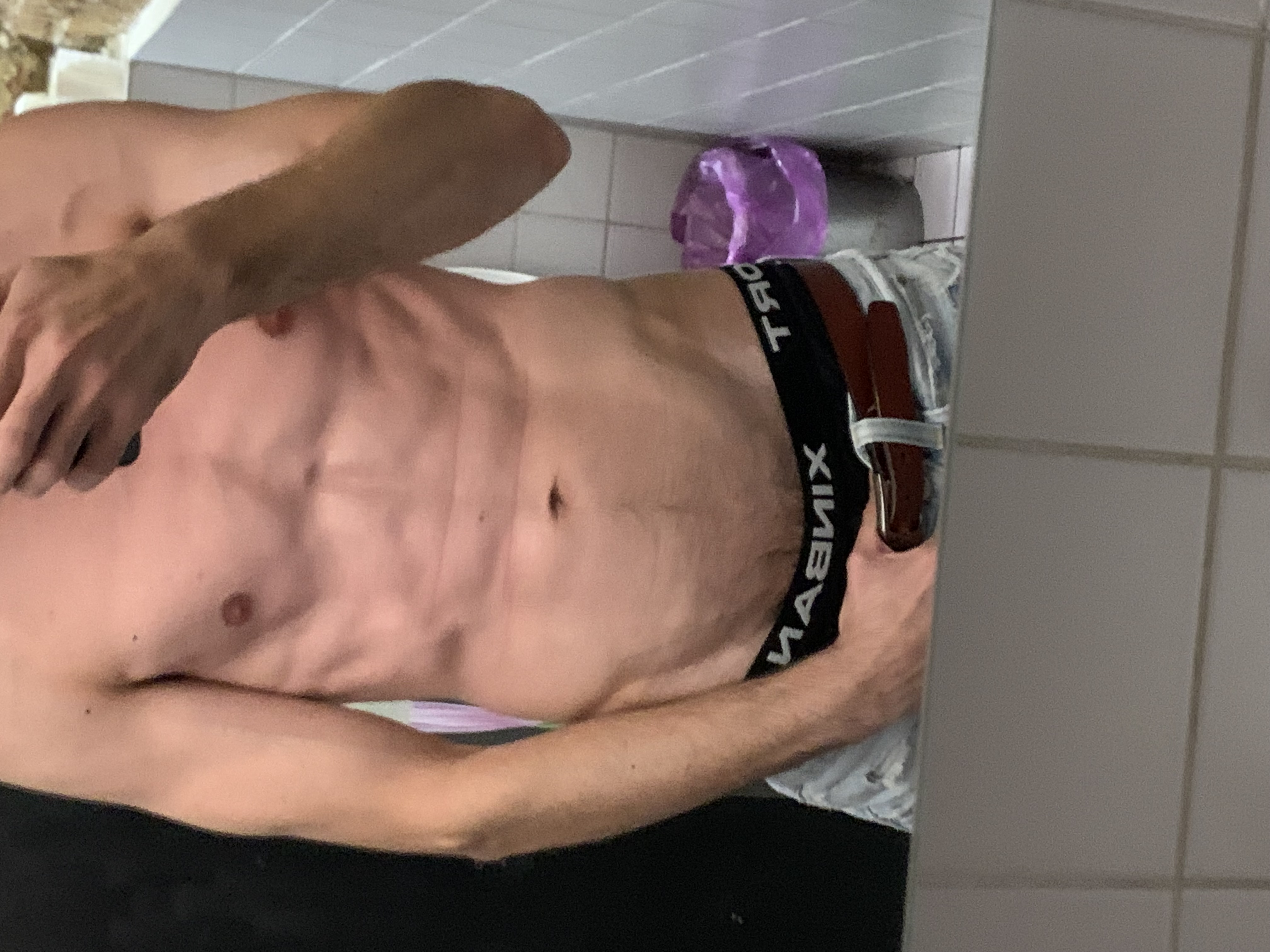 Escorta Sex - Doar pentru femei si doar din placere… 27 de cu XXL, ofer placeri de neuitat, dau si limbi :) suna ma, nu vei regreta - Telefon: 0765082849 