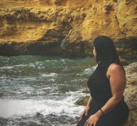 Bucuresti - Escorta Sexy - Doar câteva zile în buc venit din provincie lang piata trapezului și mă suni