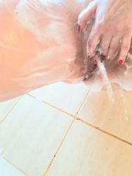 Bucuresti - Escorta Sexy - Sunt secretara femdom si findom, personala,  sexy si perversa care iti uda noaptea visele, careia ti-ar pacea sa ii faci tu cafeaua de dimineata si sa ii aduci micul dejun la pat, careia iti place sa ii mananci fundul si pasarika si sa ii bei sucul din piersicuta in pauza de masa si de dragul careia stai la job peste program, de care iti place sa fii masturbat manual, intre talpi, cu fundul sau sanii, dominat cu straponul, pedepsit, umilit, feminizat, santajat, pe care o duci la mall, sa ii cumperi tinute sexy, o iei cu tine in delegatii si vacante.  Cu mine ai o viata secreta femdom si findom.  Numai eu stiu sa iti pastrez secretele si sa iti satisfac cele mai nonconformiste fantezii.  Sunt stapana Sanziana, dominatoare  de inalta clasa, secretara personala  a  celor mai de soi sefi. 