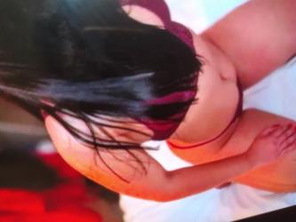 Târgoviște - Escorta Sexy - Sunt o fata pasională caldă și zâmbitoare.  
Nu sunt nouă în domeniu .  
Aștept doar domni manierați îmi rezerv dreptul de a-mi selecta clientela după bunul plac.  
Fara accesorii , fără alcool, fără cupluri.  
Nu sună inutil. 