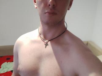 Escorte Sexy - Constanța - Cu dedicație pt doamnele singure care au pofte erotice.  Daca cumva aveți nevoie de o experiență nouă acasă/hotel dau limbi in lindic și în fund