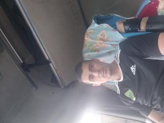 Bucuresti - Escorta Sexy - Buna fetelor sunt alex sunt singur sunt aici pentru a cunoaste o fata care isi doreste pe cineva si ii place de mine Sunt o persoana deschisă ofer totul caut o femeie puternică hotărâtă cu suflet mare te astept sa vorbim pe watshapp zi bună să ai