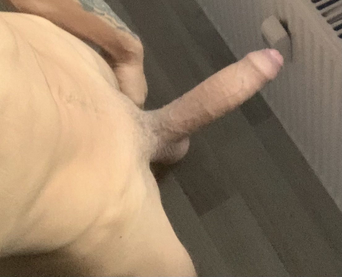Bucuresti - Escorta Sexy - Escorta sexy si atenta la detalii te astept la mine domn serios sa-ti ofer cele mai bune servicii de companie, masaj de relaxare, body cu creme si uleiuri parfumate, esti un domn caruia ii place atmosfera atunci suna-ma, nu iti va parea rau.  Detalii la telefon. 