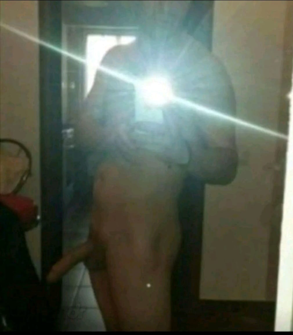 Bucuresti - Escorta Sexy - Dr?gu? singur caut domnii poten?i funciari discre?i care vor o experien?? unic? s? fac dragoste sunt Domnul Andrei vb ?i pe WhatsApp am loca?ie sector 3 Teodor Pallady singur .  .  putem merge la film plec?ri etc vb la telefon sau pe WhatsApp