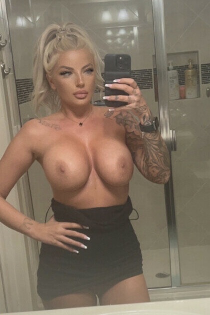 Escorte Sexy - BUCURESTI TOATA TARA - Sunt sexy si eleganta, atenta la dorintele tale si dornica sa te simti cum nu te-ai mai simtit pana acum! Sex total! Sunt atragatoare, tanara si senzuala.  Tel.  0906-800-855 (1, 9 eur/min).  Nu ma lasa singurica! Daca iti place de mine, imi poti scrie si SMS cu textul VREAU ORGASM la nr.  1580 (1, 5 eur/sms) si ajungi direct la mine.  Pupici dulci! Tarif fara tva.  Ador penisul tau tare!