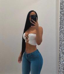 Suceava - Escorta Sexy - Escorta sexy si atenta la detalii te astept la mine domn serios sa-ti ofer cele mai super servicii wb wp
