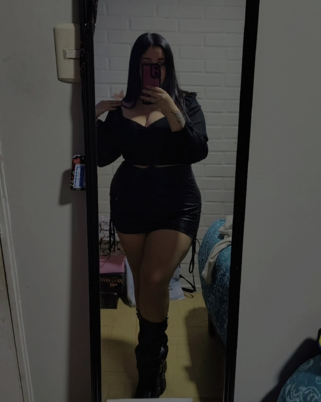 Escorta Sex - Escorta matura si cu experienta ofer companie, masaj terapeutic de relaxare, locatie de lux.  Sunt foarte eleganta, finuta si cu bun simt.  Rog seriozitate.  Detalii la telefon.  - Telefon: 0743699002 