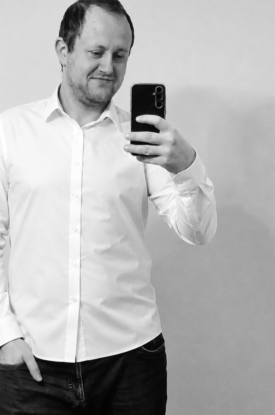 Escorta Sex - Escorta senzuala iti pot oferi companie, masaj de relaxare, intr-o ambianta placuta, clipe linistite la domiciliul meu sau al tau.  Astept domni seriosi si manierati.  Detalii la telefon - Telefon: 0793937605 