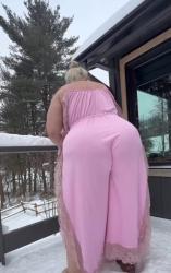 Bucuresti - Escorta Sexy - Escorta sexy si atenta la detalii te astept la mine domn serios sa-ti ofer cele mai bune servicii de companie, esti un domn caruia ii place atmosfera atunci suna-ma, nu iti va parea rau.  Detalii la telefon. 