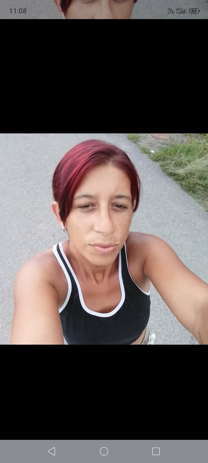 Escorta Sex - Noua in oras - Telefon: 0723752887 