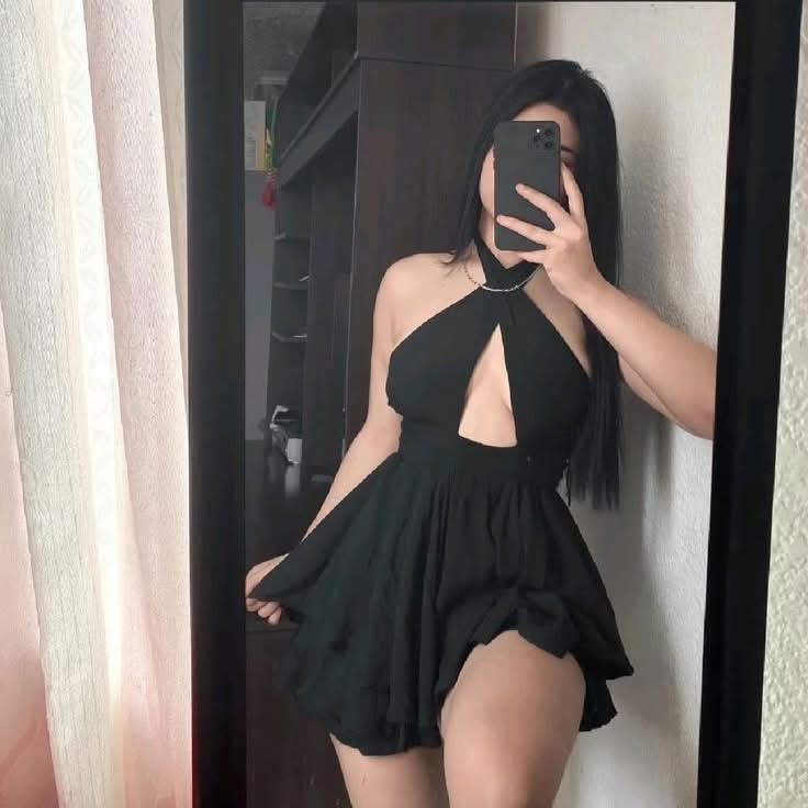 Escorta Sex - Escorta sexy si atenta la detalii te astept la mine domn serios sa-ti ofer cele mai bune servicii de companie, masaj de relaxare, body cu creme si uleiuri parfumate, esti un domn caruia ii place atmosfera atunci suna-ma, nu iti va parea rau.  Detalii la telefon.  - Telefon: 0735342440 