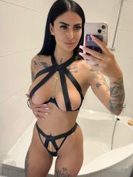 Escorte Sexy - Bravsov - Escorta sexy si atenta la detalii te astept la mine domn serios sa-ti ofer cele mai bune servicii de companie, masaj de relaxare, body cu creme si uleiuri parfumate, esti un domn caruia ii place atmosfera atunci suna-ma, nu iti va parea rau.  Detalii la telefon. 