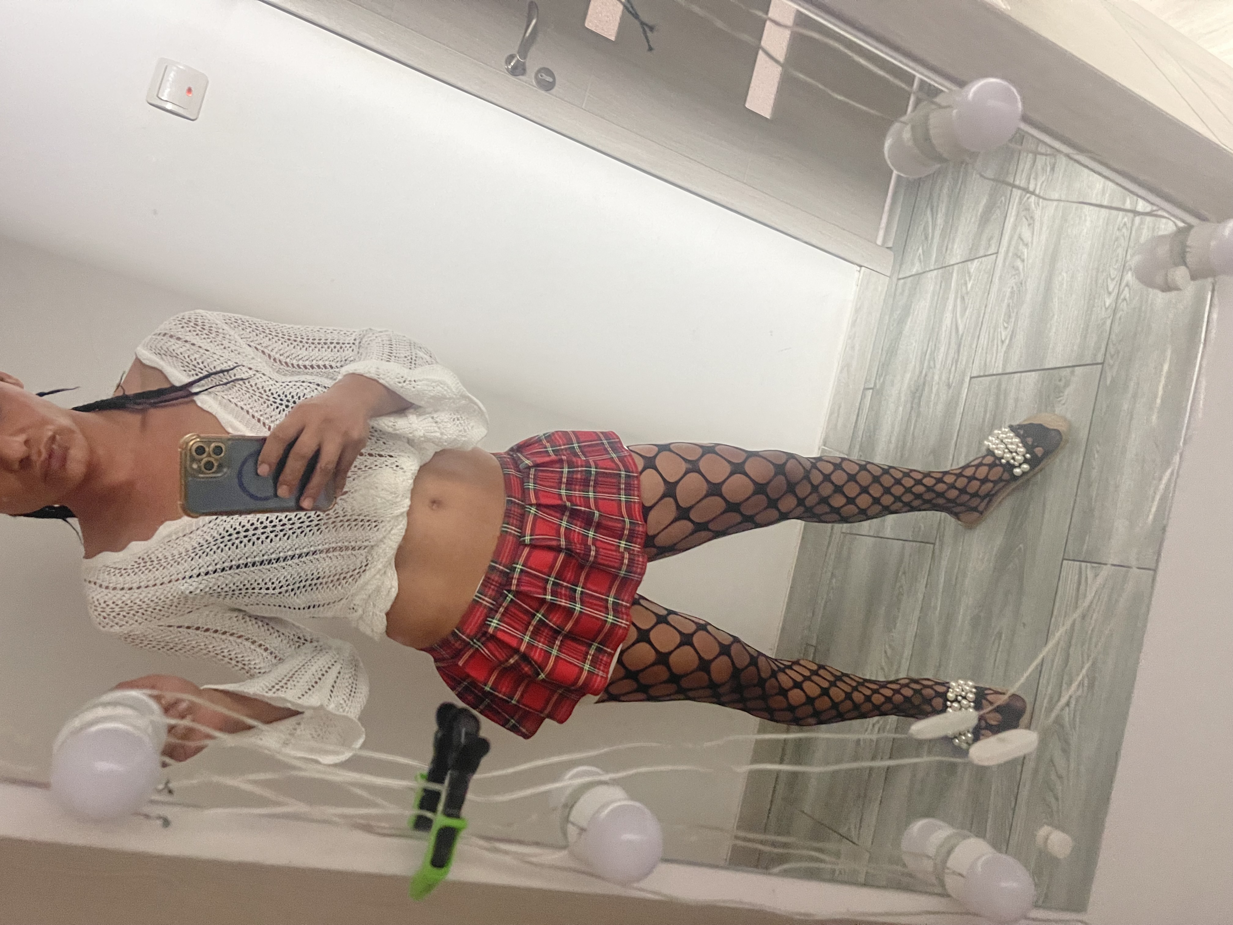 Bicuresti - Escorta Sexy - Pentru mai multe detalii doar în aplica?ia WhatsApp