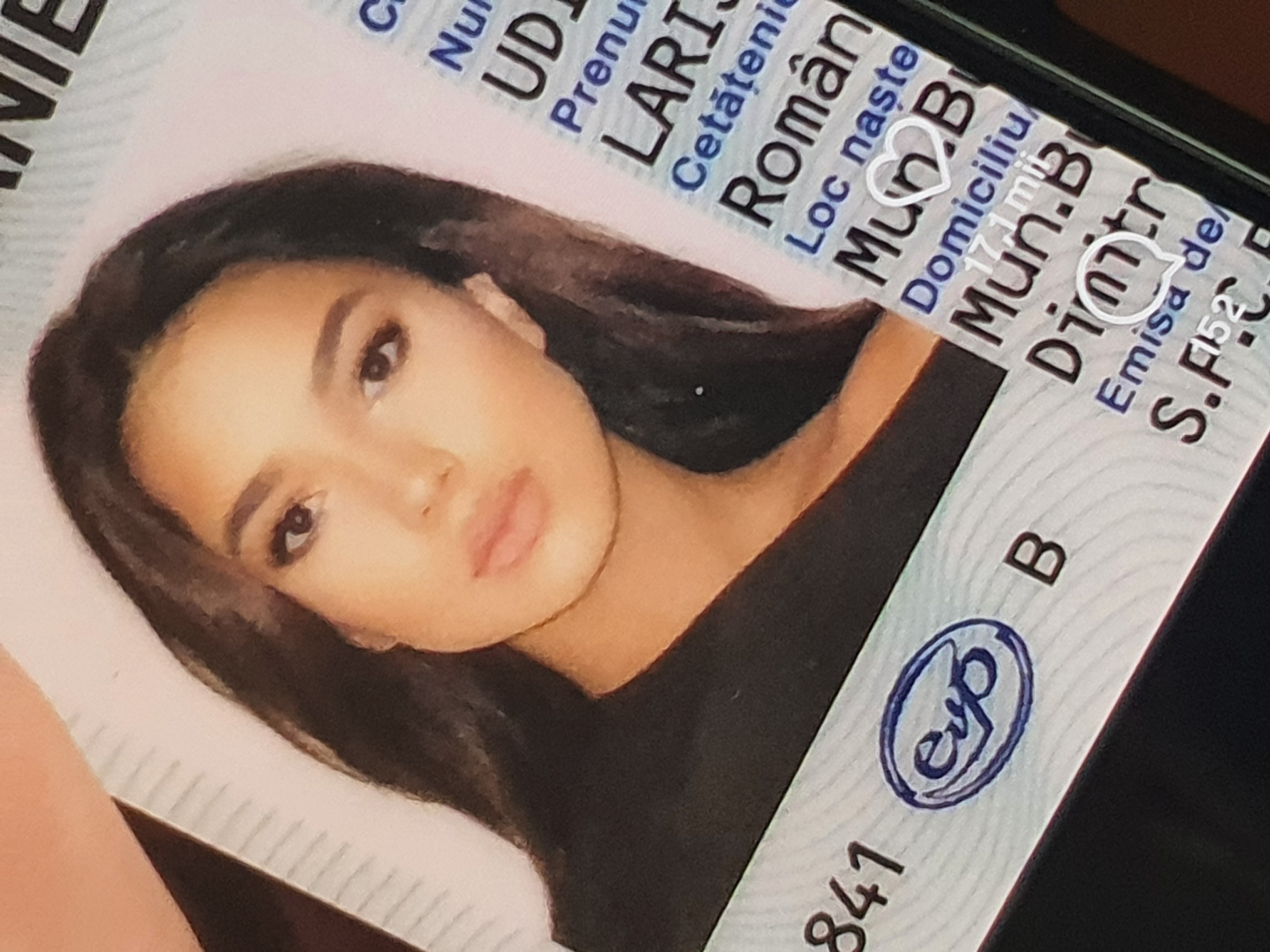 Escorte Sexy - Kurtea De Arges - Roscata discreta atenta la cerintele tale, ofer domnilor manierati companie si masaj terapeutic la domiciliul meu.  Ofer si cer seriozitate maxima, igiena garantata.  Detalii suplimentare la telefon. 