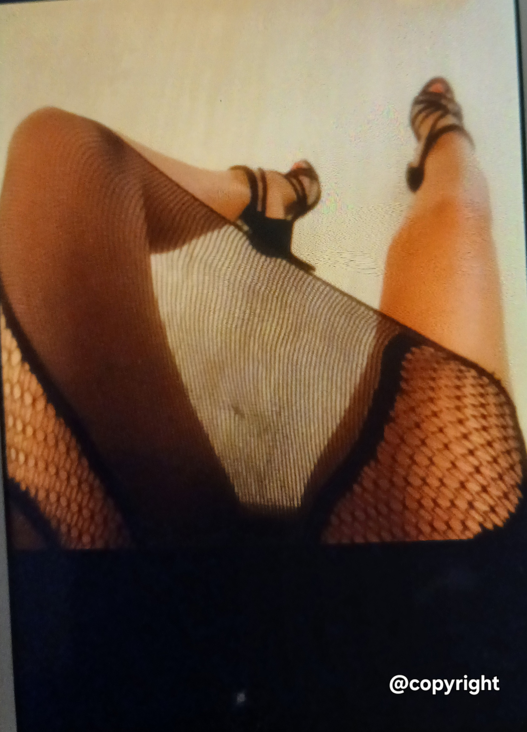 Escorte Sexy - Toate Orasele - " A VENIT TOAMNA.  .  .  .  ACOPERA-MI PIZDA CU CEVA, CU MANA TA SAU MAI BINE, SAU MAI BINE CU GURA TA.  .  .  .  "
Buna dimineata, iubitule!