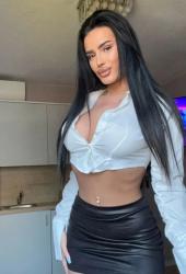 Ploiesti - Escorta Sexy - Transexuala reala servicii T O T A L E te astept cu drag sa ne DESTRABALAM