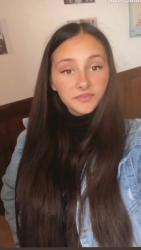 Bucuresti - Escorta Sexy - Sunt o fata serioasa, cu cei 7 ani de acasa am bunele maniere ofer servici domnilor mai multe detali.  la tlf sau pe wapp