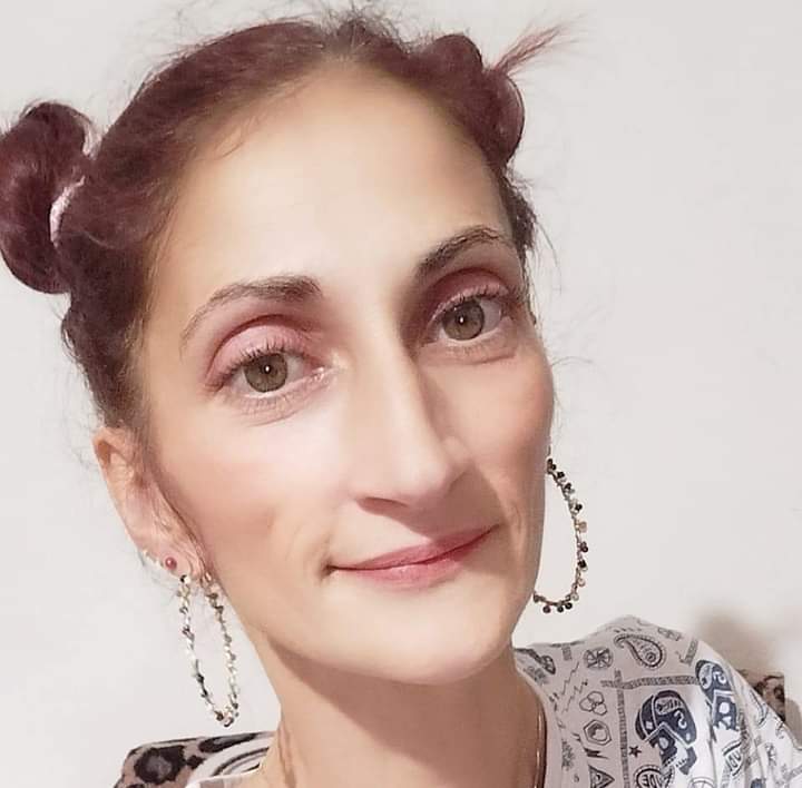 Escorta Sex - Escorta senzuala iti pot oferi companie, masaj de relaxare, intr-o ambianta placuta, clipe linistite la domiciliul meu sau al tau.  Astept domni seriosi si manierati.  Detalii la telefon - Telefon: 0790600556 