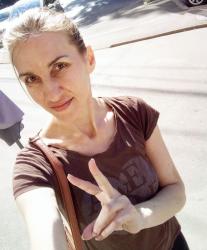 Galați - Escorta Sexy - Pt o relaxare contactează mă folosesc și whatsap poza reală galati particular higienă discreție și seriozitate maxima poza reală galati ofer companie domnilor manierați preț acceptabil.  Galați