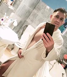 Escorte Sexy - Constanța - Escorta sexy si atenta la detalii te astept la mine domn serios sa-ti ofer cele mai bune servicii de companie, masaj de relaxare, body cu creme si uleiuri parfumate, esti un domn caruia ii place atmosfera atunci suna-ma, nu iti va parea rau.  Detalii la telefon SÂMBĂTA SUNT CU MASAJUL PE CONSTANȚA LOCAȚIE UNDE CLIENTUL SA SE SIMTĂ BINE VA MULȚUMESC MASAJ NUMAI CU CREME TERAPEUTICE LA LOCAȚIE SUNT TOATE CONDIȚIILE ȘI DISCREȚIE MAXIMA
