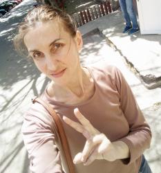 Galați - Escorta Sexy - Șatenă matura Particular Galați 46 ani , ofer domnilor manierati  la domiciliul meu.  Ofer si cer seriozitate maxima, higiena garantata.  Detalii suplimentare la telefon / WhatsApp