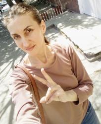 Galați - Escorta Sexy - Pt o relaxare contactează mă folosesc și WhatsApp poza reală Galați ofer companie domnilor manierați higienă discreție și seriozitate maxima preț accesibil Galați poza reală Galați.  Doar tu și eu particular .  Galați .  detalii la WhatsApp