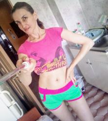 Escorte Sexy - Galati - Satena matura discreta atenta la cerintele tale, ofer domnilor manierati companie  la domiciliul meu.  Ofer si cer seriozitate maxima, igiena garantata.  Detalii suplimentare la telefon.  Folosesc și WhatsApp . 