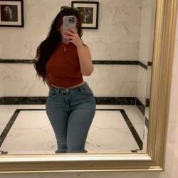 Escorte Sexy - Pitești - Top escorta bruneta titrata, cu experienta, o fire placuta, calma si rabdatoare ofer companie, masaj de relaxare si terapeutic in conditii de lux.  Detalii la telefon. 