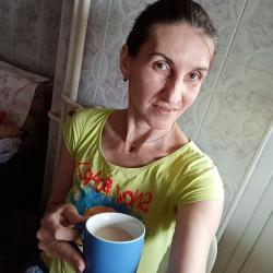 Galați - Escorta Sexy - Pt o relaxare contactează mă folosesc și whatsapp poza reală Galați .  Escorta matura particular.  100% reală.  Ofer companie.  Domnilor manierați .  Higienă, discreție, seriozitate.  Preț accesibil.  Galați.  Particular.  Doar tu și eu.  Program de zi. 
