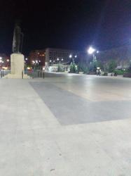 Tàrgoviste - Escorta Sexy - Tnar caut cuplu sau doamne tnar dotat peste medie pentru doamne si cupluri curat discretie igiena masaj relaxare sunt un tnar singur pentru doamne dotat detali watap