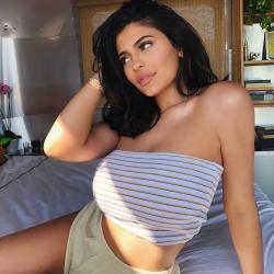 Escorte Sexy - Bucuresti - Doamnă tânără, brunetă, senzuala ofer intalniri de neuitat! Sună-mă să te convingi