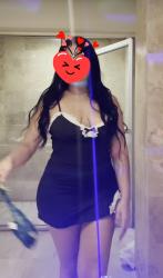 Pitești - Escorta Sexy - Top escorta bruneta titrata, cu experienta, o fire placuta, calma si rabdatoare ofer companie, masaj de relaxare si terapeutic in conditii de lux.  Detalii la telefon. 