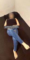 Escorte Sexy - Bucuresti - Escorta bruneta reala, draguta si cu bun simt ofer companie, masaj terapeutic si masaj corporal de intretinere.  Prosoape curate, igiena.  Pt.  detalii in plus suna-ma.  Detalii la telefon. 