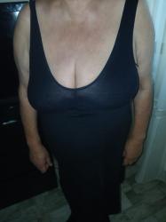 Bucuresti - Escorta Sexy - Doamna matura atenta la cerințele domnilor ofer servici și un mic masaj domnilor manierați contra cost cei interesați aștept sms sau mesaje watap
