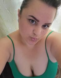 Cluj-Napoca - Escorta Sexy - Top escorta bruneta titrata, cu experienta, o fire placuta, calma si rabdatoare ofer companie, masaj de relaxare si terapeutic in conditii de lux.  Detalii la telefon. 