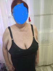 Escorte Sexy - Bucuresti - Matura ofer un mic masaj de relaxare si servici de calitate contra cost domnilor manierati