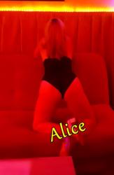 Bucuresti - Escorta Sexy - Escorta senzuala iti pot oferi companie, masaj de relaxare, intr-o ambianta placuta, clipe linistite la domiciliul meu sau al tau.  Astept domni seriosi si manierati.  Detalii la telefon