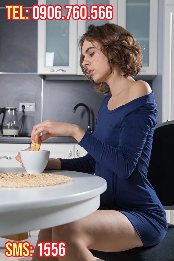 Toata Tara - Escorta Sexy - Sunt o femeie mai romantica, careia ii place cafeaua cu sarutari fierbinti dimineata, plimbarile in aer liber, atingerile tandre si soaptele fierbinti.  Daca vrei sa ai parte de multa iubire si rasfat, atunci eu sunt cea mai buna alegere a ta.  Suna-ma la numarul 0906.  760.  566, t:1.  10e/min+tva sau trimite sms la 1556 cu textul RAMONA, t:1.  10e/sms+tva si sunt doar a ta