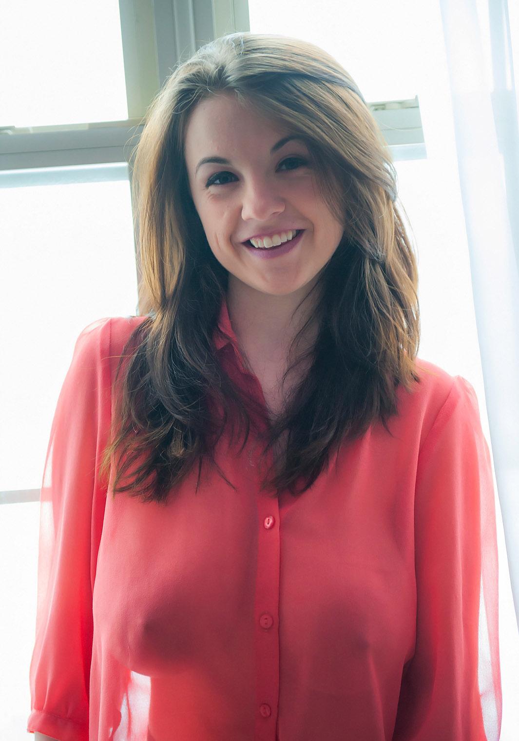 Bucuresti - Escorta Sexy - SECRETUL STARII DE BINE, POZE100%REALE

Vreau sa ma termin in acelasi timp cu tine, sa simti cat sunt de fierbinte si primitoare in toate gaurile, sa-ti implinesc fanteziile si sa te fac sa mai vrei iar si iar! Suna-ma sa trecem la fapte! tel 0906-760-645 (1, 3 eur/min+tva) sau ptr mai multa discretie iti raspund la sms pe nr 1533 (1, 5 eur/sms+tva) numai sa trimiti textul PASIONALA si sa fii major! Te sarut si te astept la orice ora